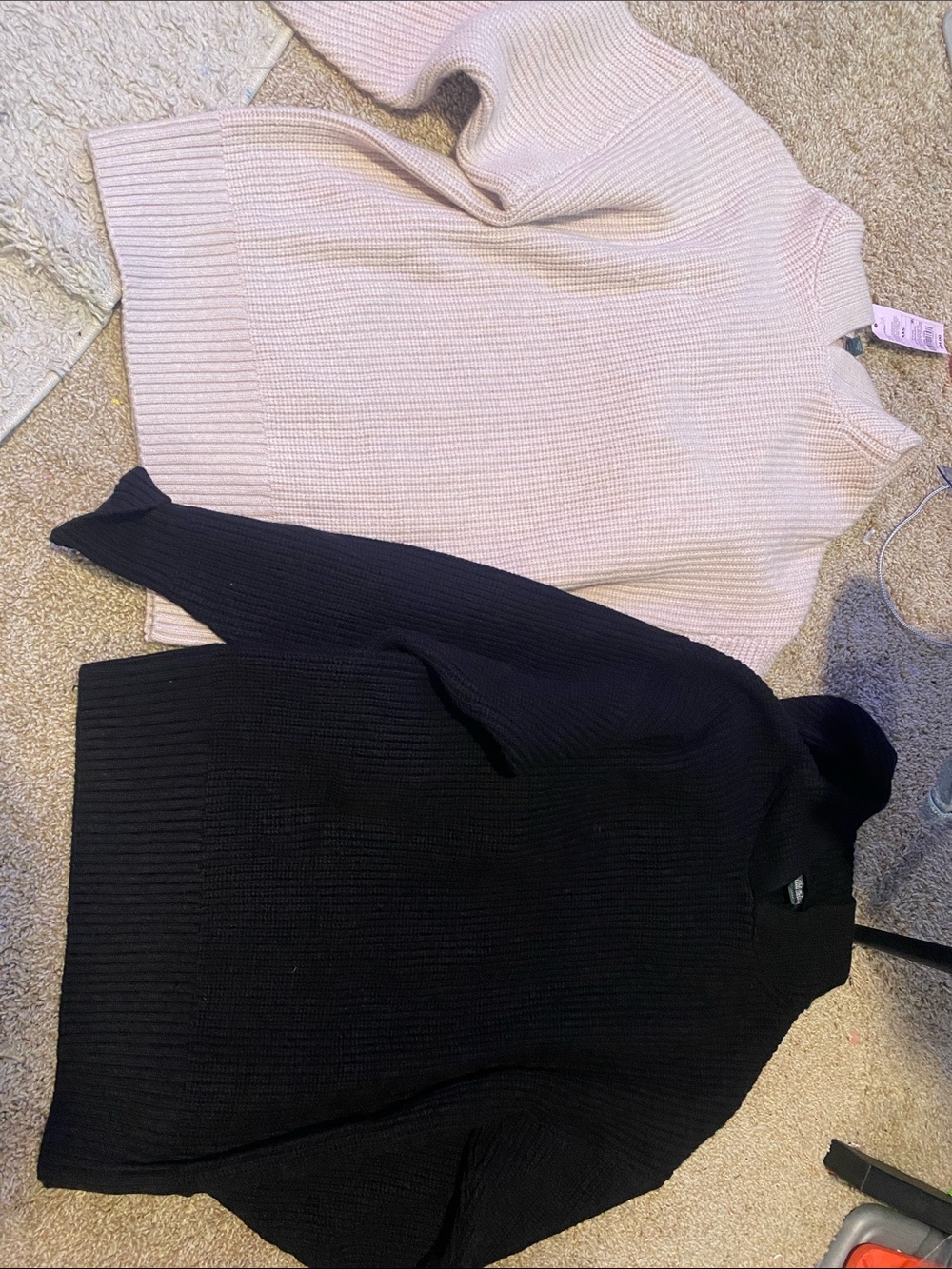 Women’s Ribbed Mock Neck Sweater bundle - Black and cream